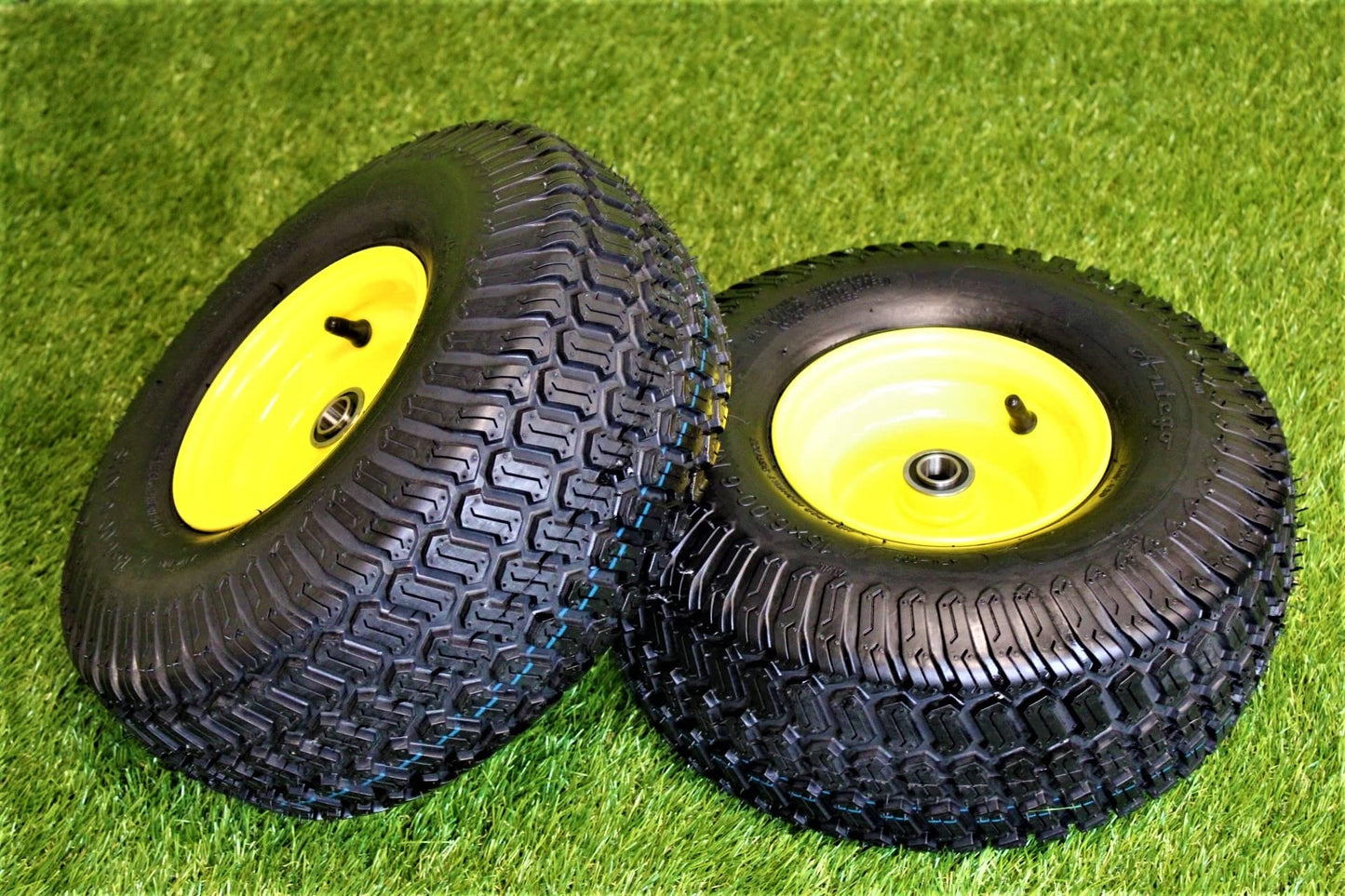 15×6.00-6 4 Ply Tires with 6×4.5 John Deere Wheels .75″ Bearing (Qty: 1 Assemblies)