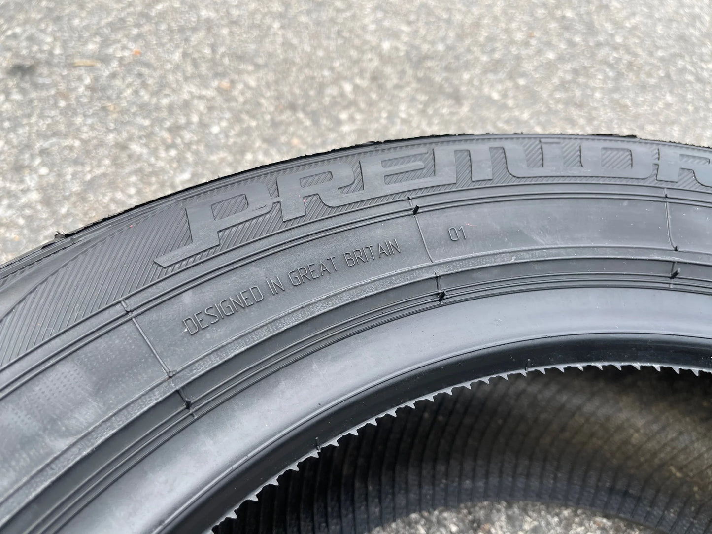 Premiorri Solazo 195/65R15 91H Performance Tire