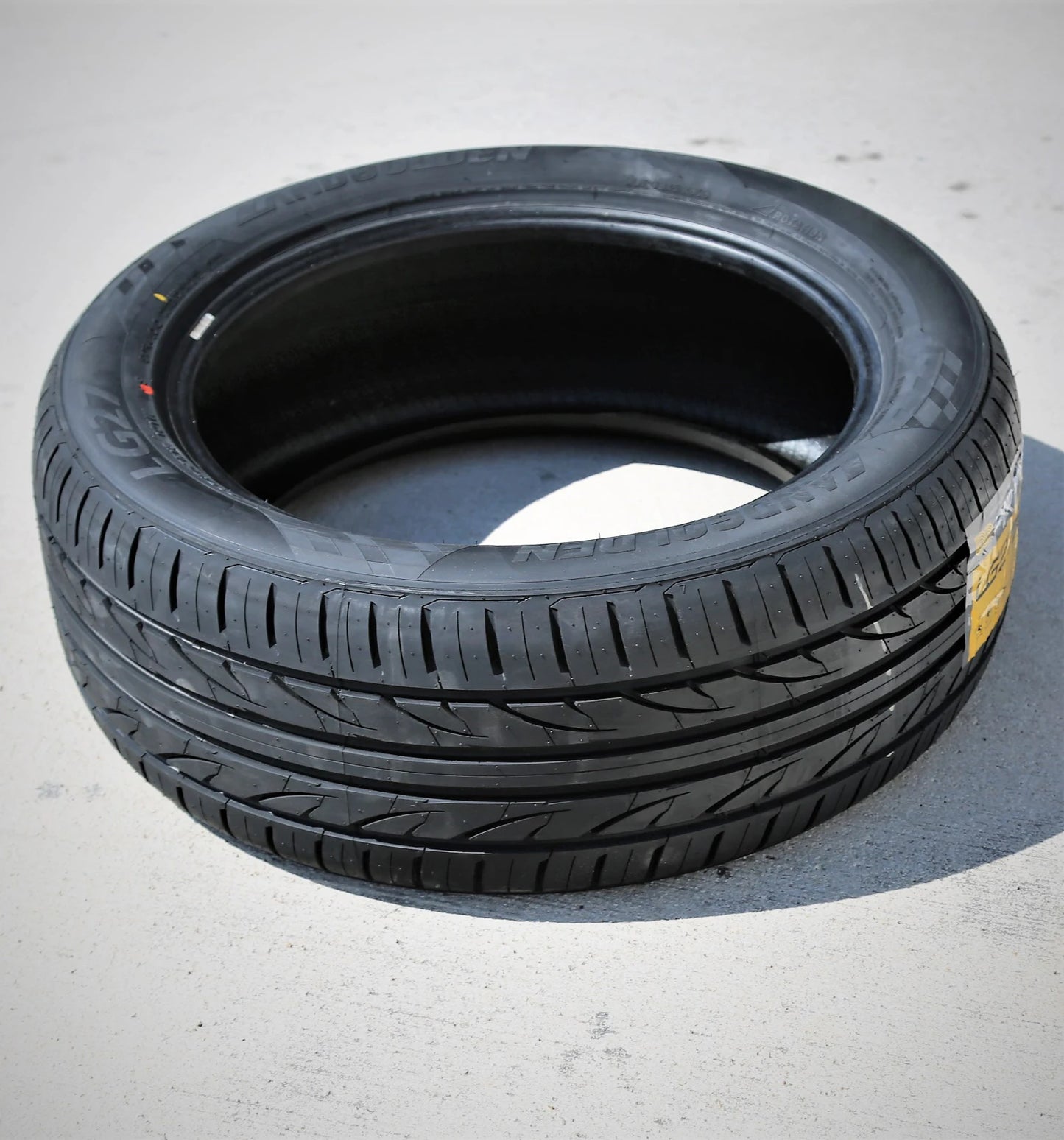 2 New Landgolden LG27 225/40R18 ZR 92W XL A/S High Performance All Season Tires