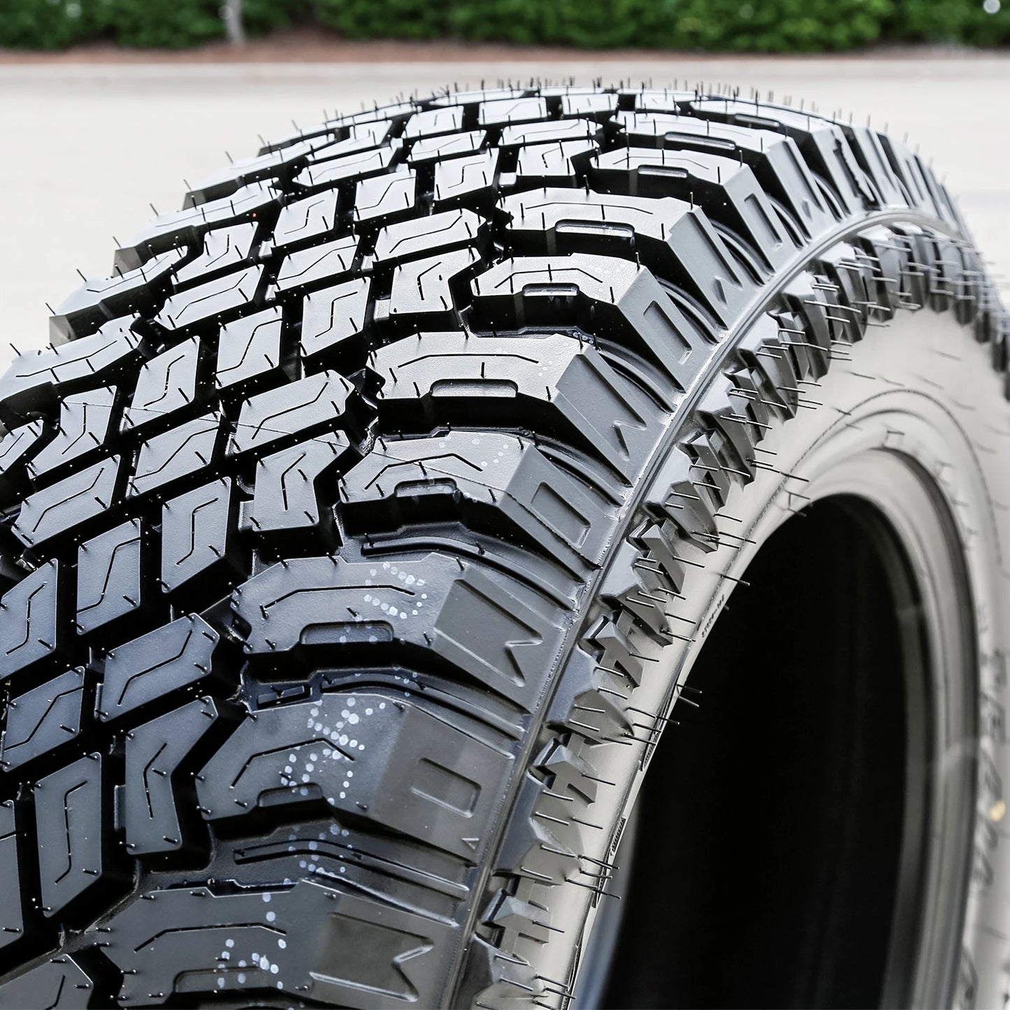 Tire Atturo Trail Blade X/T LT 295/60R20 126/123R E 10 Ply XT Extreme Terrain