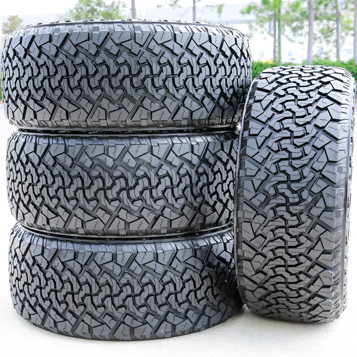 4 Venom Power Terra Hunter X/T LT 35X12.50R22 Load E 10 Ply Extreme Terrain