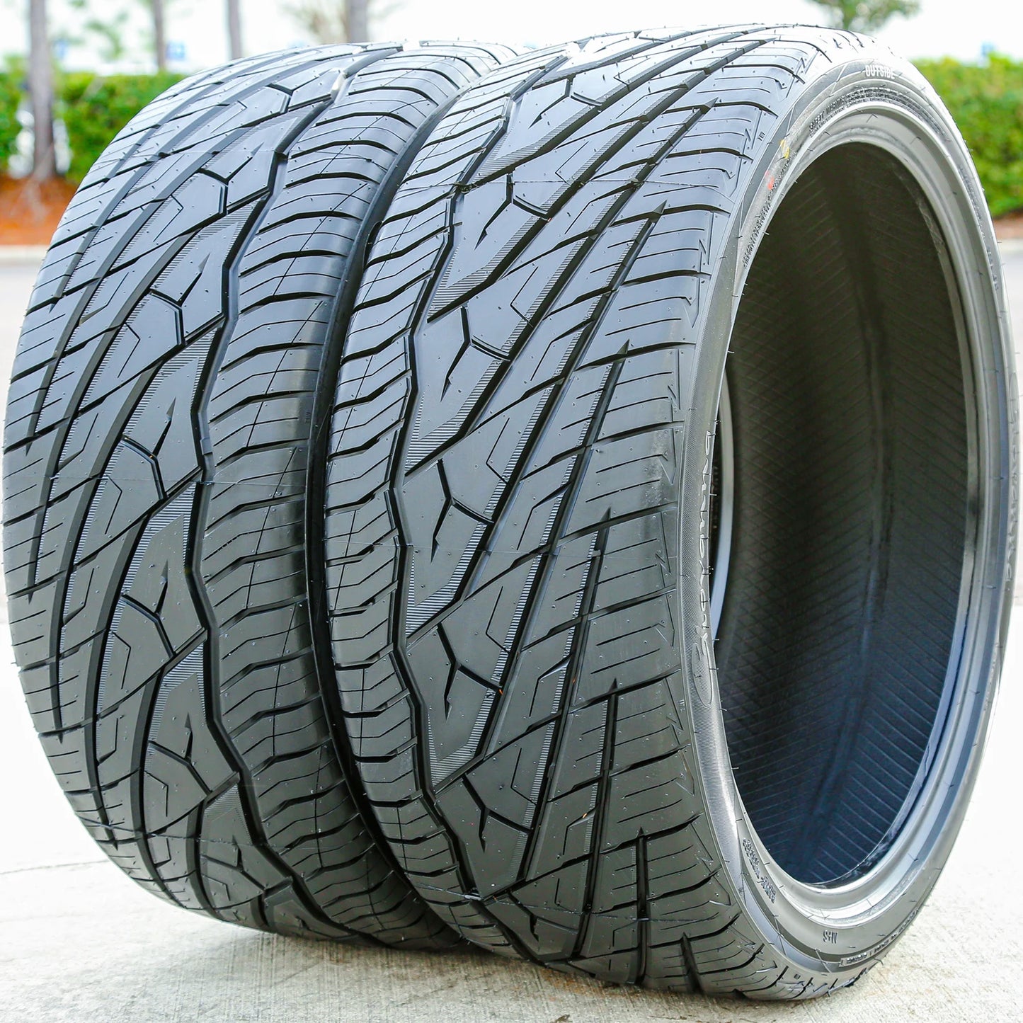Tire Giovanna A/S 305/35ZR22 305/35R22 110W XL (DC) AS High Performance