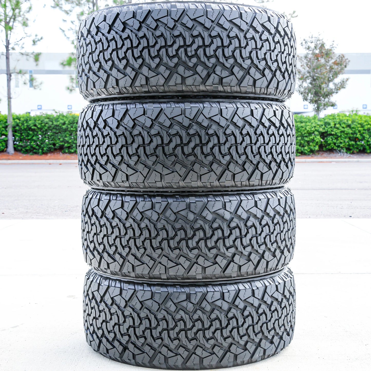 5 Venom Power Terra Hunter X/T LT 37X13.50R24 E 10 Ply Extreme Terrain Tires