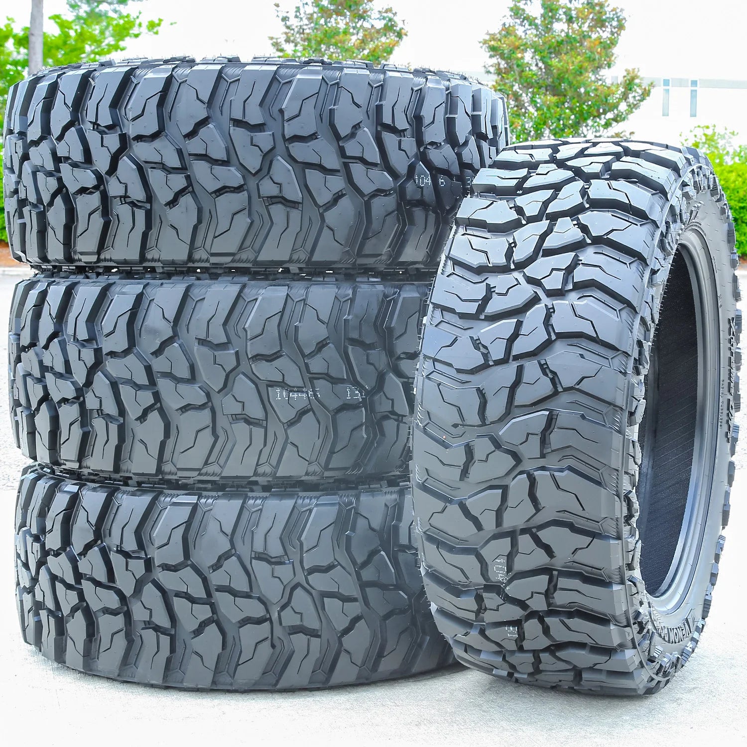 6 Tires Venom Power Swampthing M/T Xtreme Dirt LT 35X13.50R22 Load F 12 Ply Mud