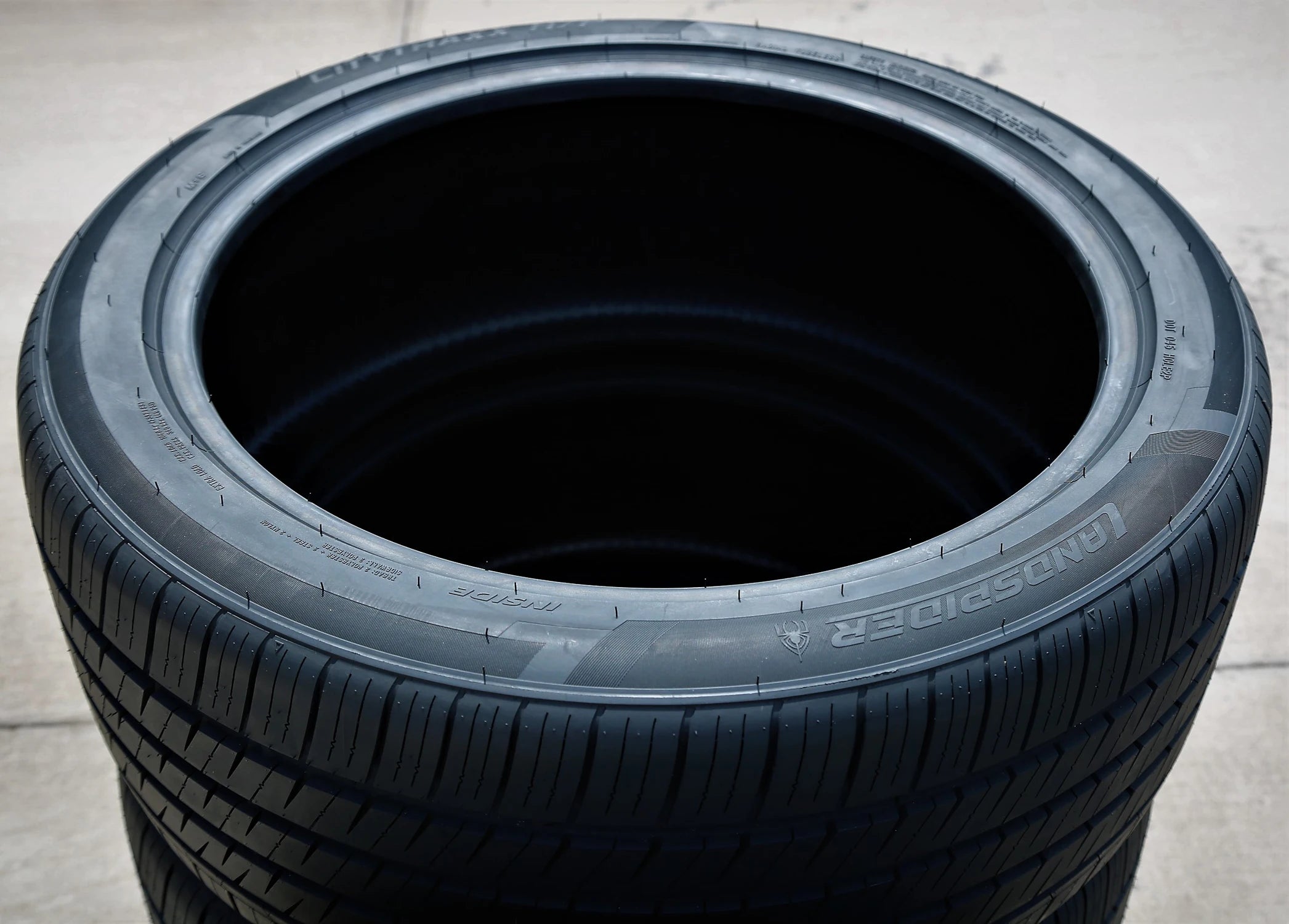 Tire Landspider Citytraxx H/P 285/45ZR21 285/45R21 113W XL AS High Performance