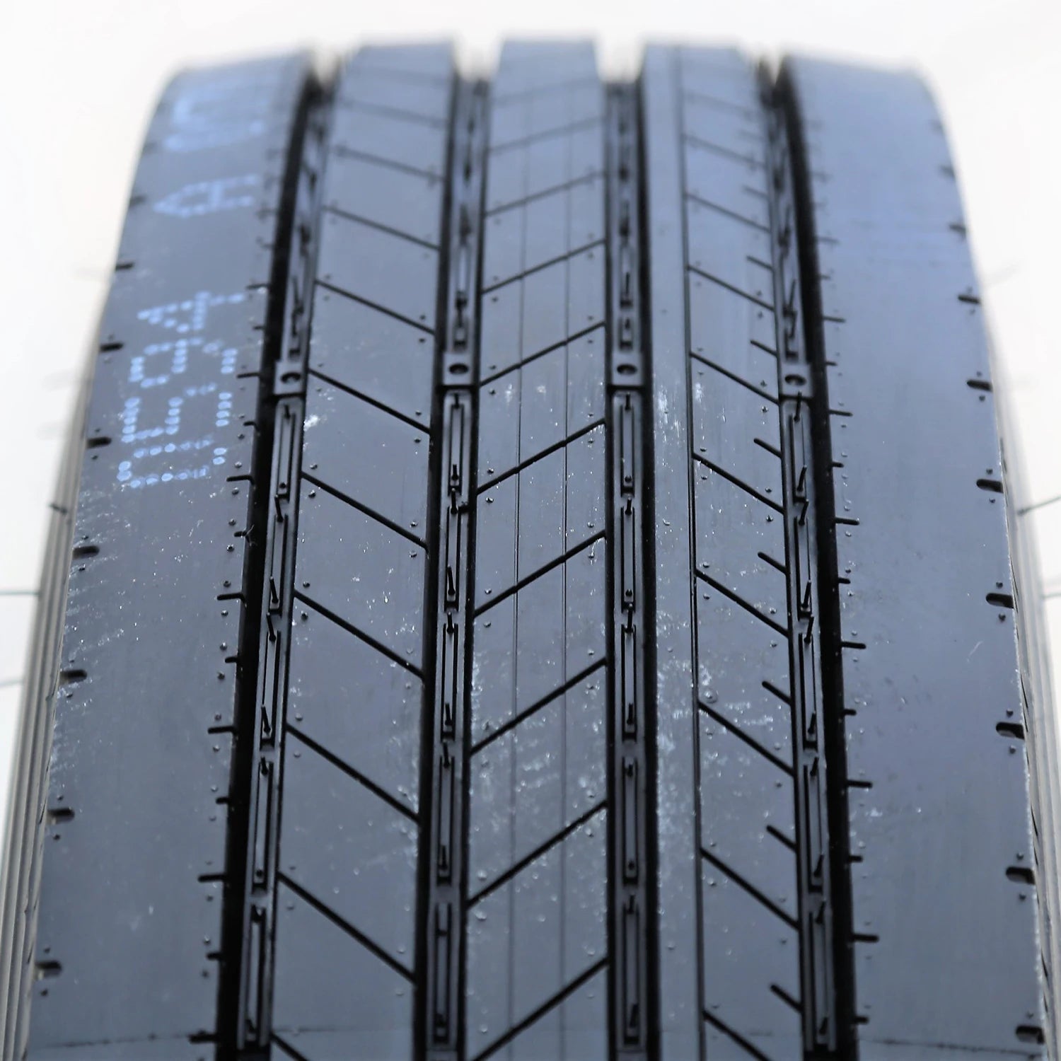 Tire Venom Power Primo Hauler All Steel ST 235/80R16 Load H 16 Ply Trailer