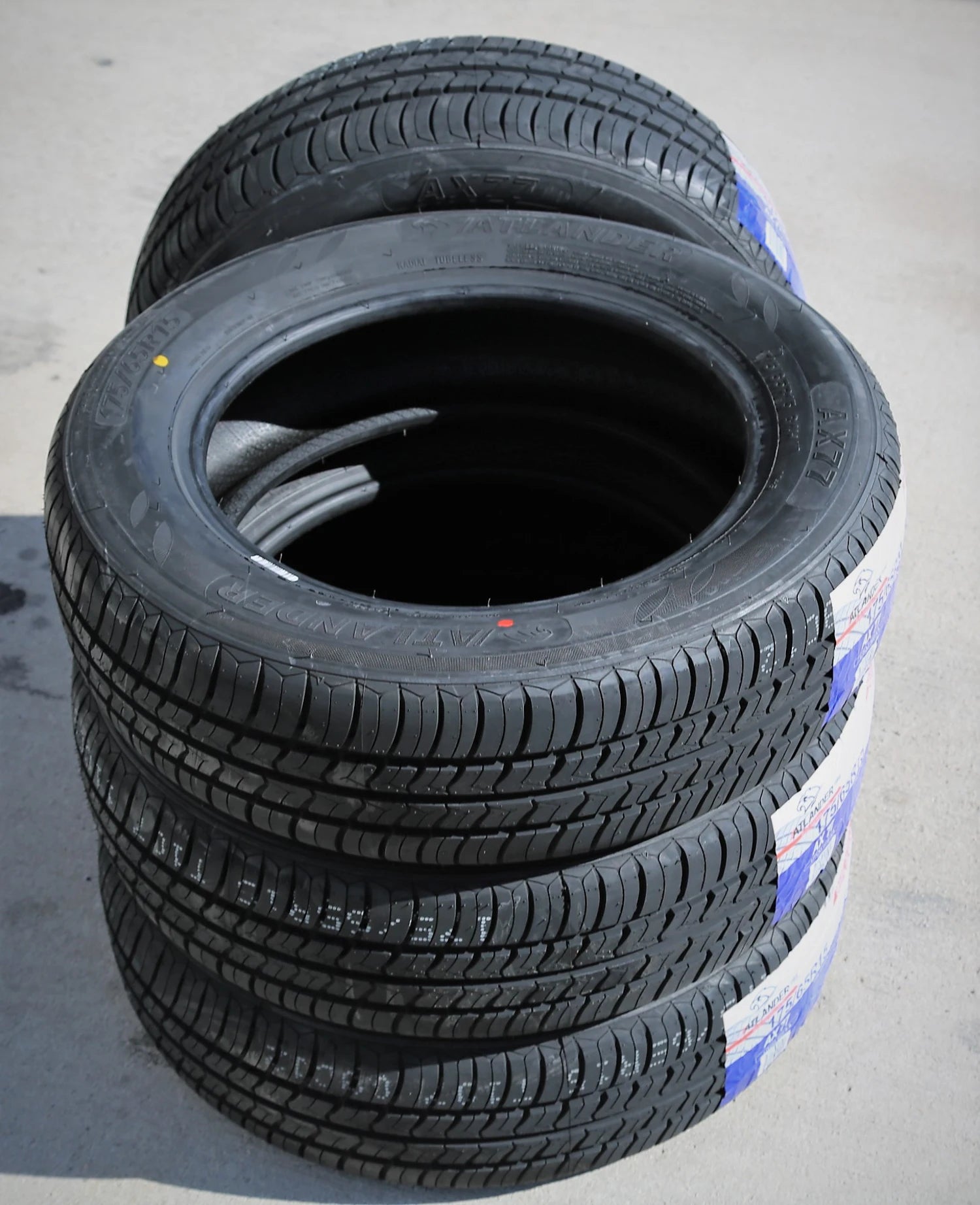 Tire Atlander AX-77 175/65R15 84H AS A/S All Season