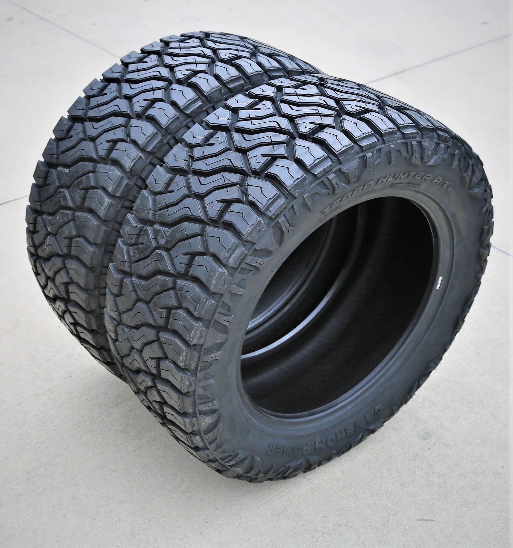 2 Venom Power Terra Hunter R/T+ LT 35X12.50R20 Load E 10 Ply R/T Rugged Terrain