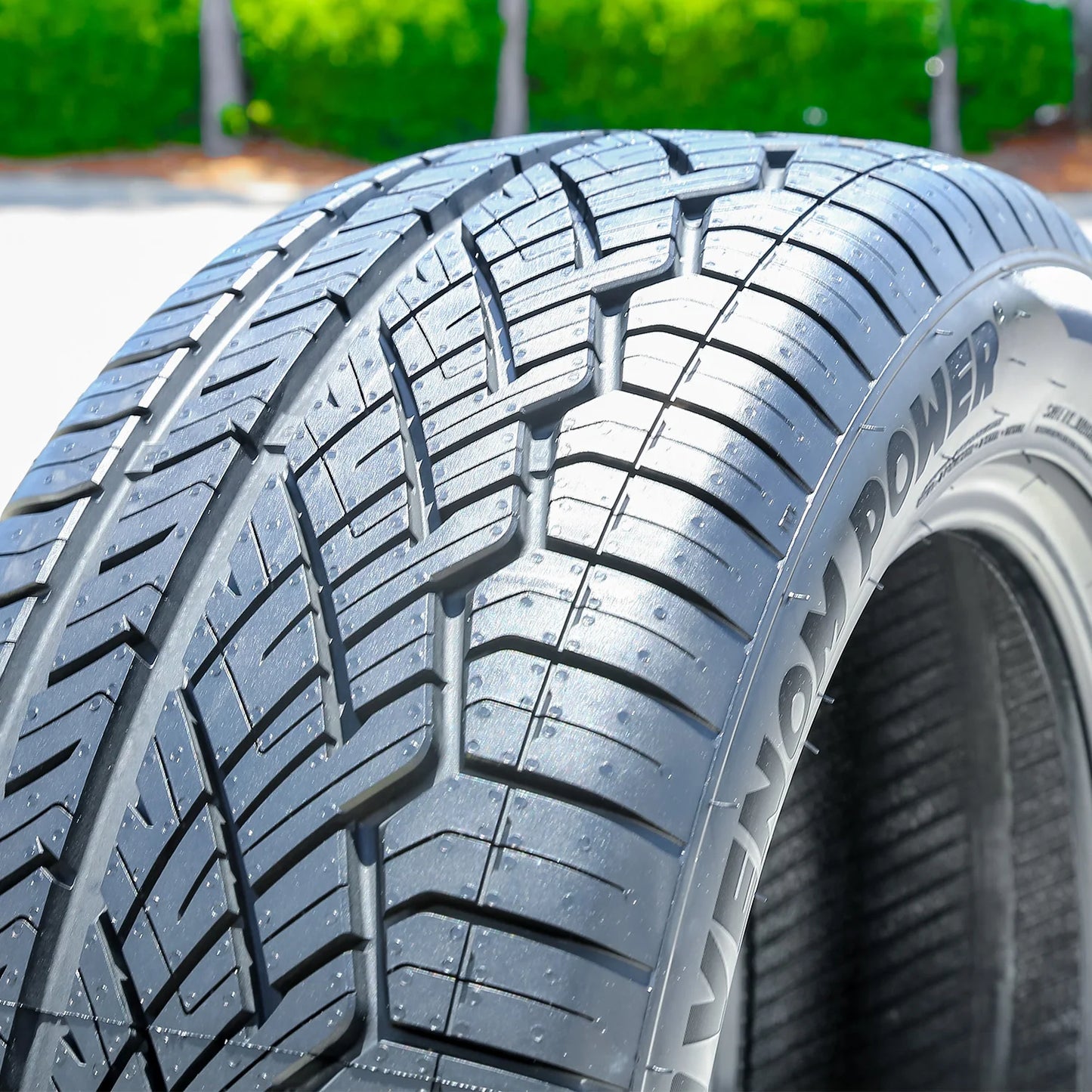 4 Tires Venom Power Covert Grip ASP 235/40ZR18 235/40R18 95W XL A/S Performance