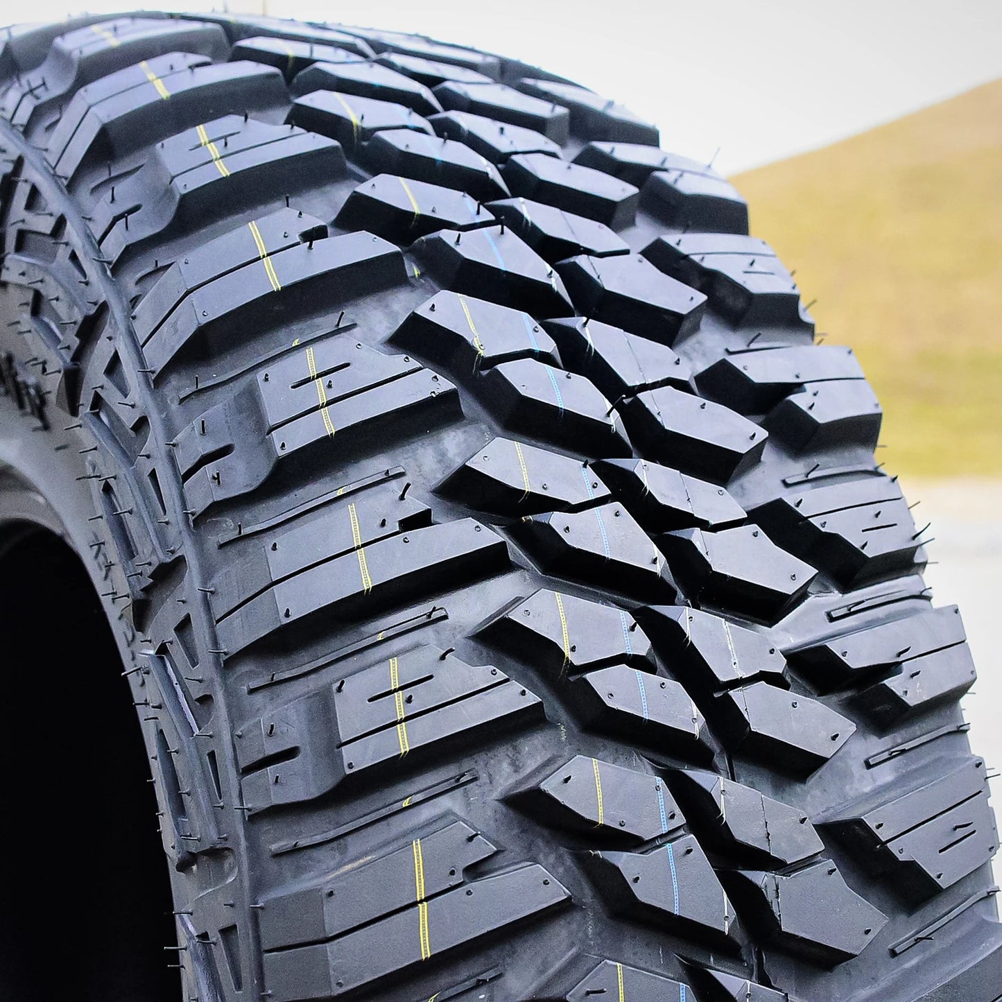 Tire Kanati Mud Hog M/T LT 31X10.50R15 Load C 6 Ply MT Mud