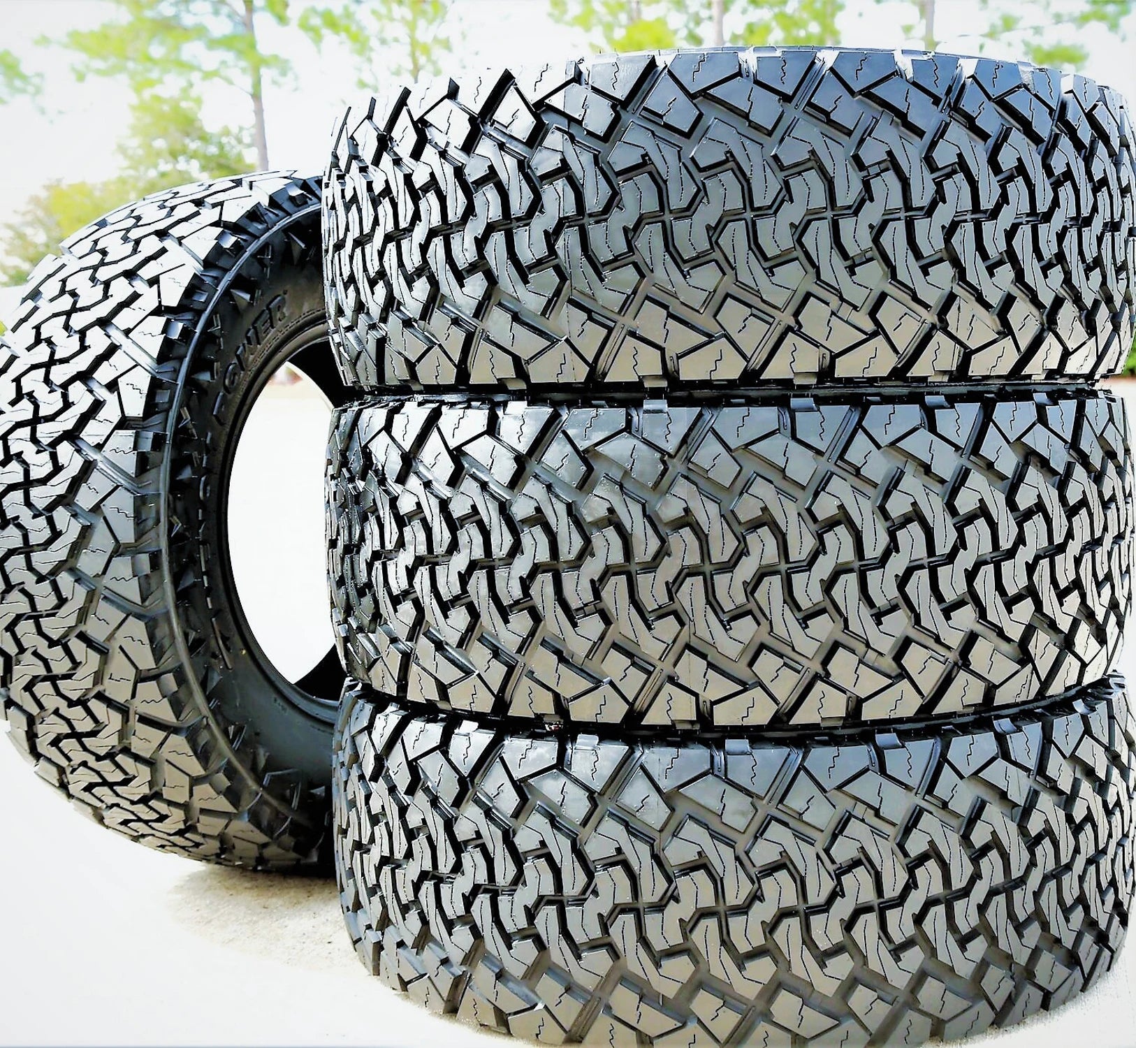 4 Tires Venom Power Terra Hunter X/T LT 35X12.50R17 E 10 Ply Extreme Terrain
