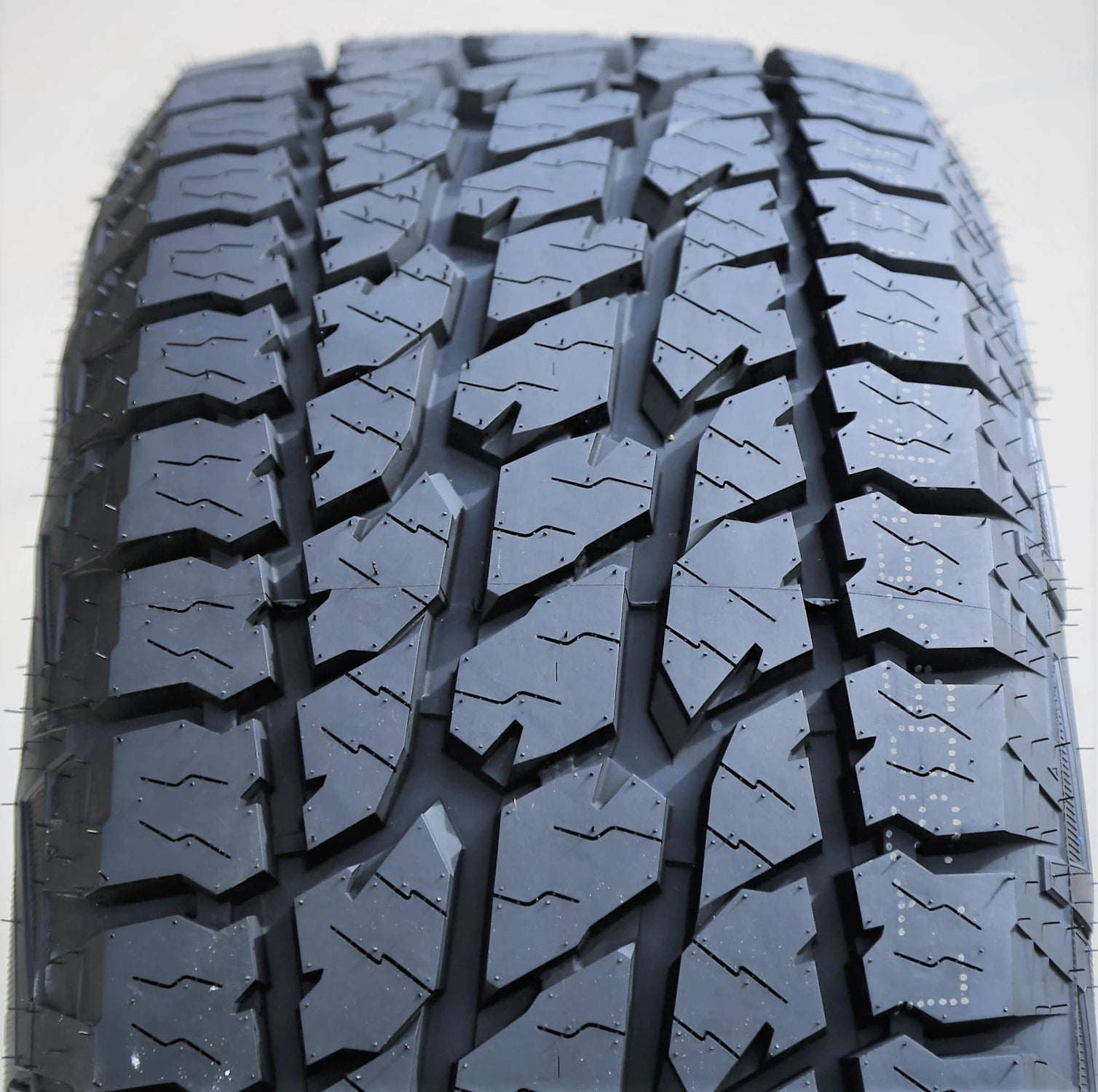 Tire Landspider Wildtraxx A/T LT 265/60R20 Load E 10 Ply AT All Terrain