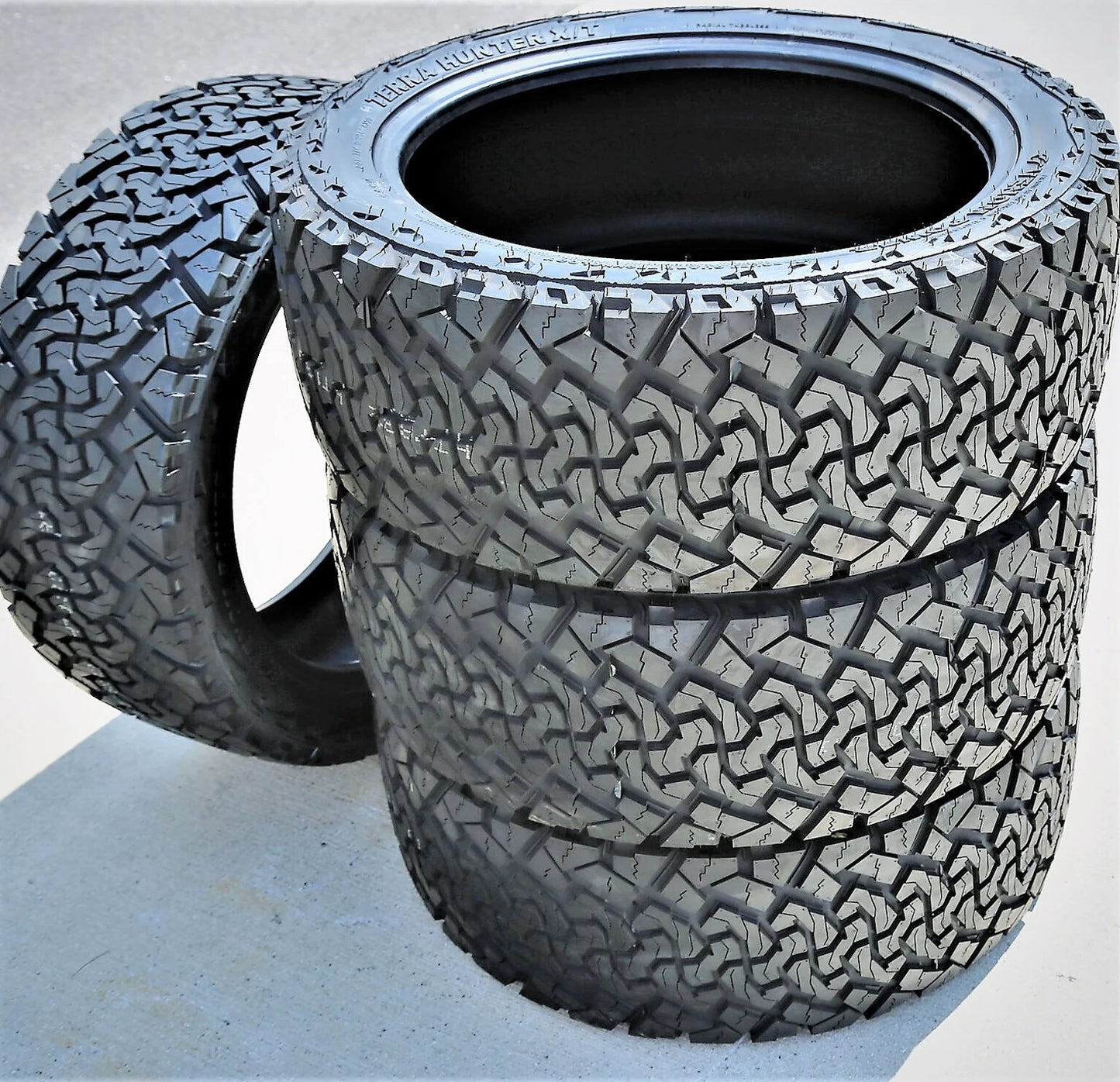 4 Tires Venom Power Terra Hunter X/T LT 285/50R20 31x11R20 Load E 10 Ply XT