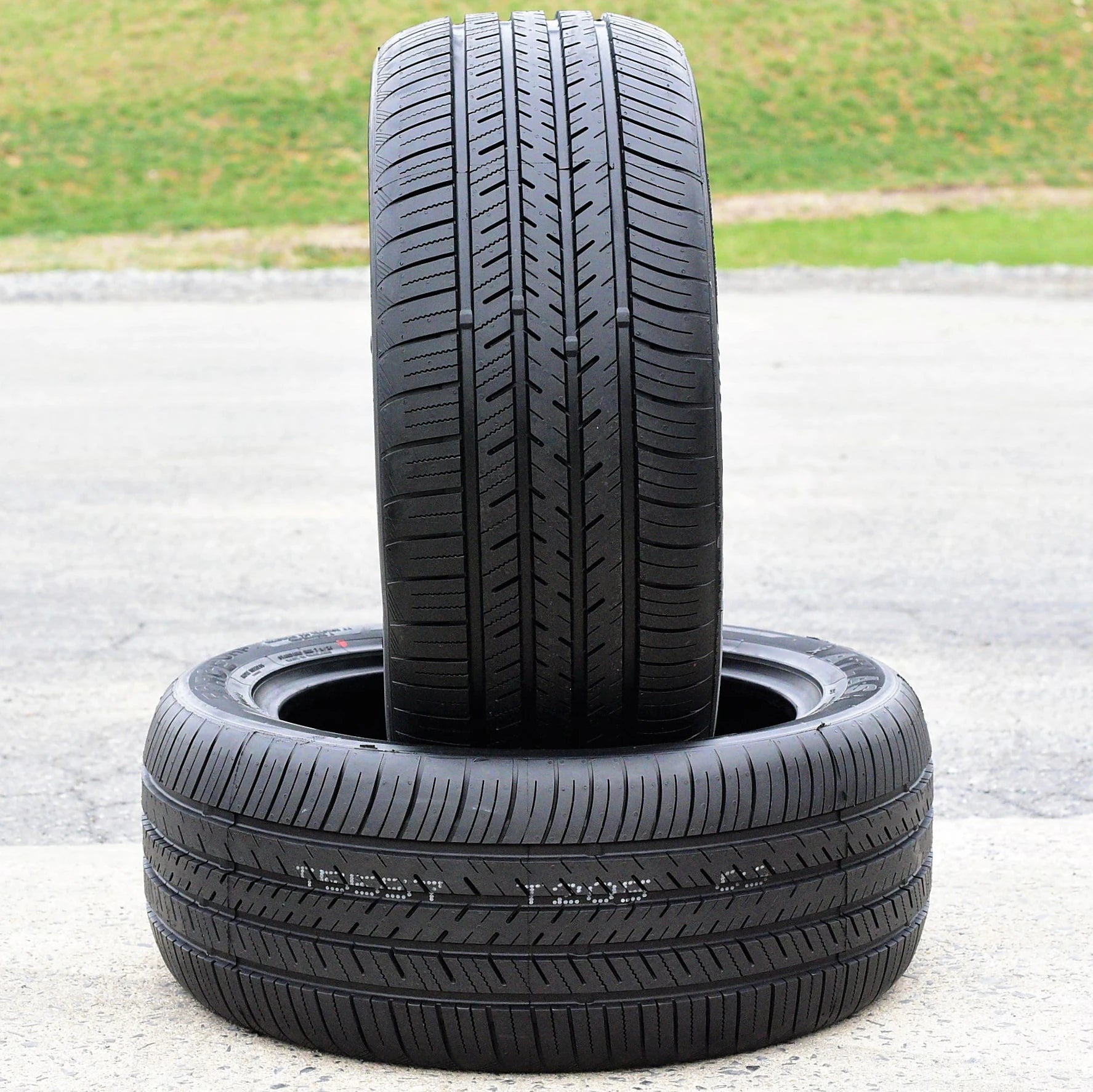2 Tires Atlas Force UHP 195/35R18 79W XL A/S High Performance