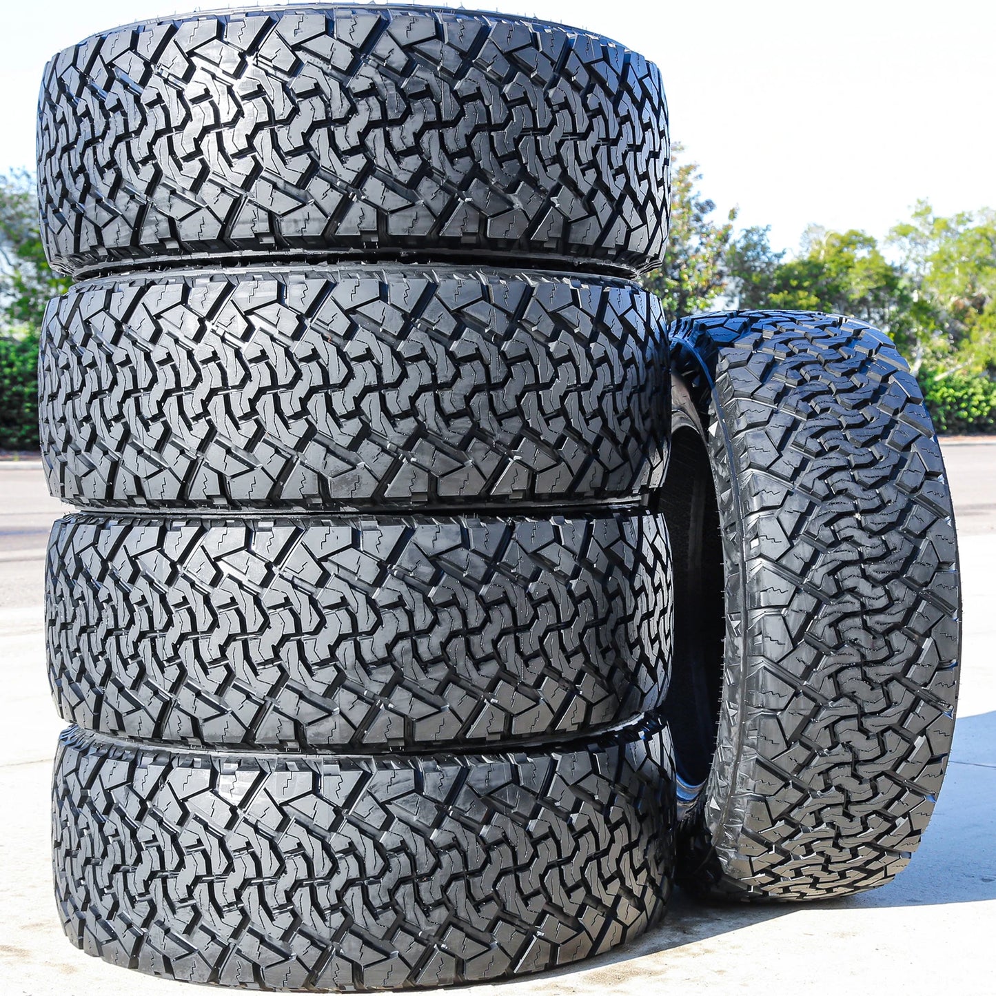 5 New Venom Power Terra Hunter X/T LT 37X13.50R22 Load F 12 Ply Extreme Terrain