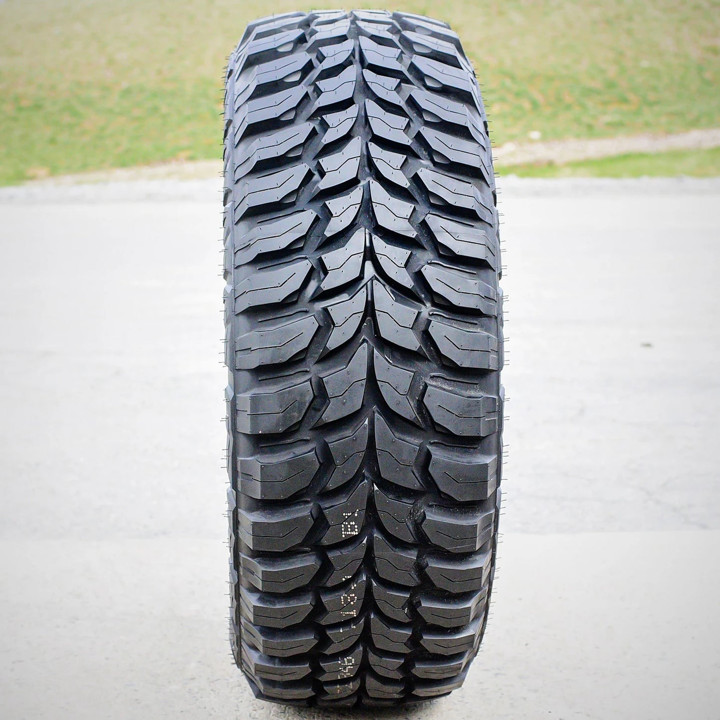 Crosswind M/T LT 225/75R16 Load D 8 Ply MT Mud Tire