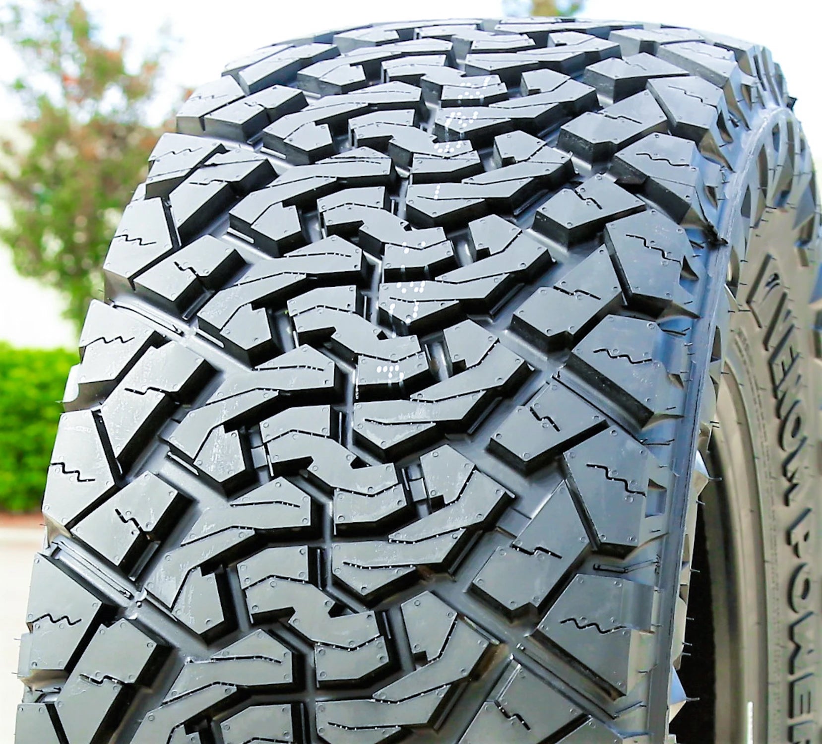 4 Tires Venom Power Terra Hunter X/T LT 35X12.50R20 F 12 Ply Extreme Terrain