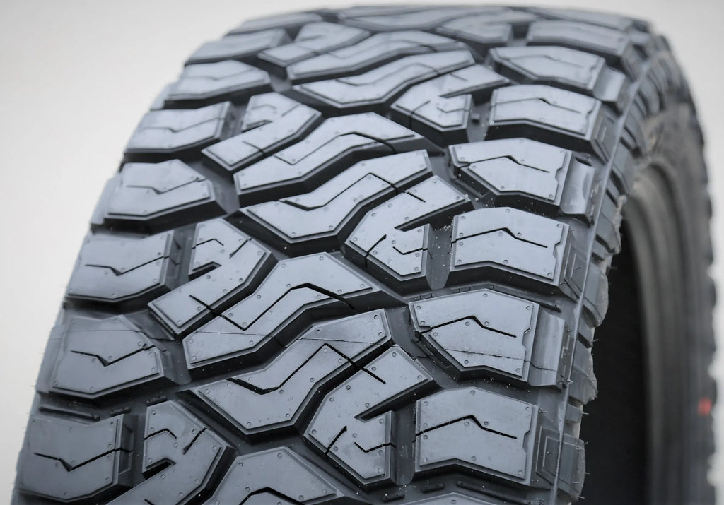 Tire Venom Power Terra Hunter R/T+ LT 33X12.50R17 Load E 10 Ply RT R/T