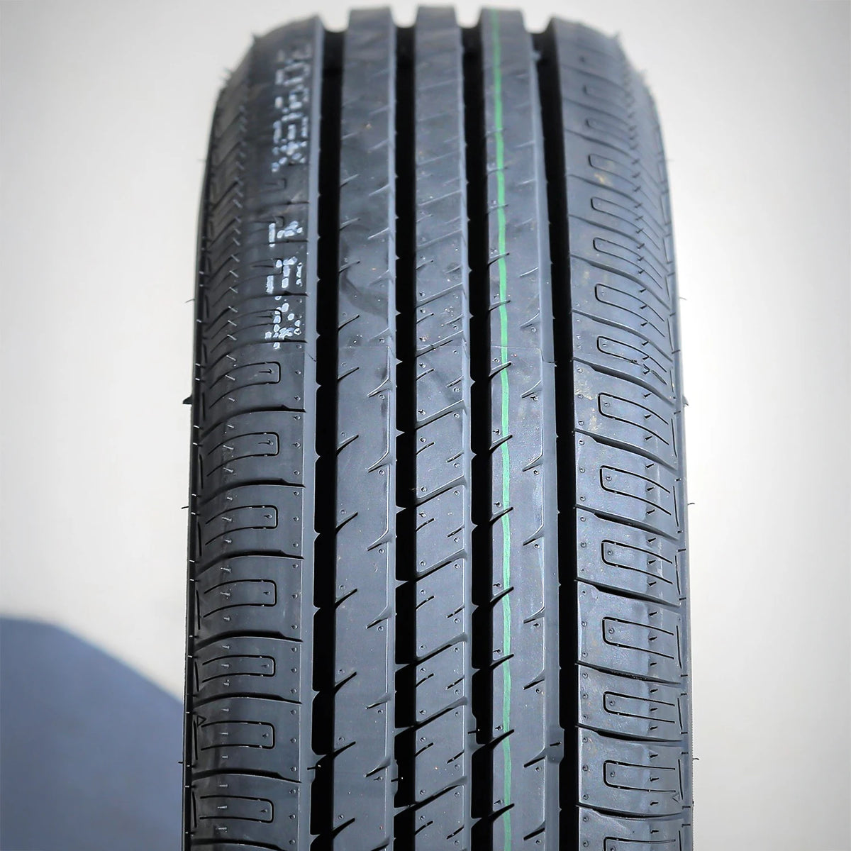 4 Tires Armstrong Blu-Trac PC 195/60R15 88H AS A/S All Season