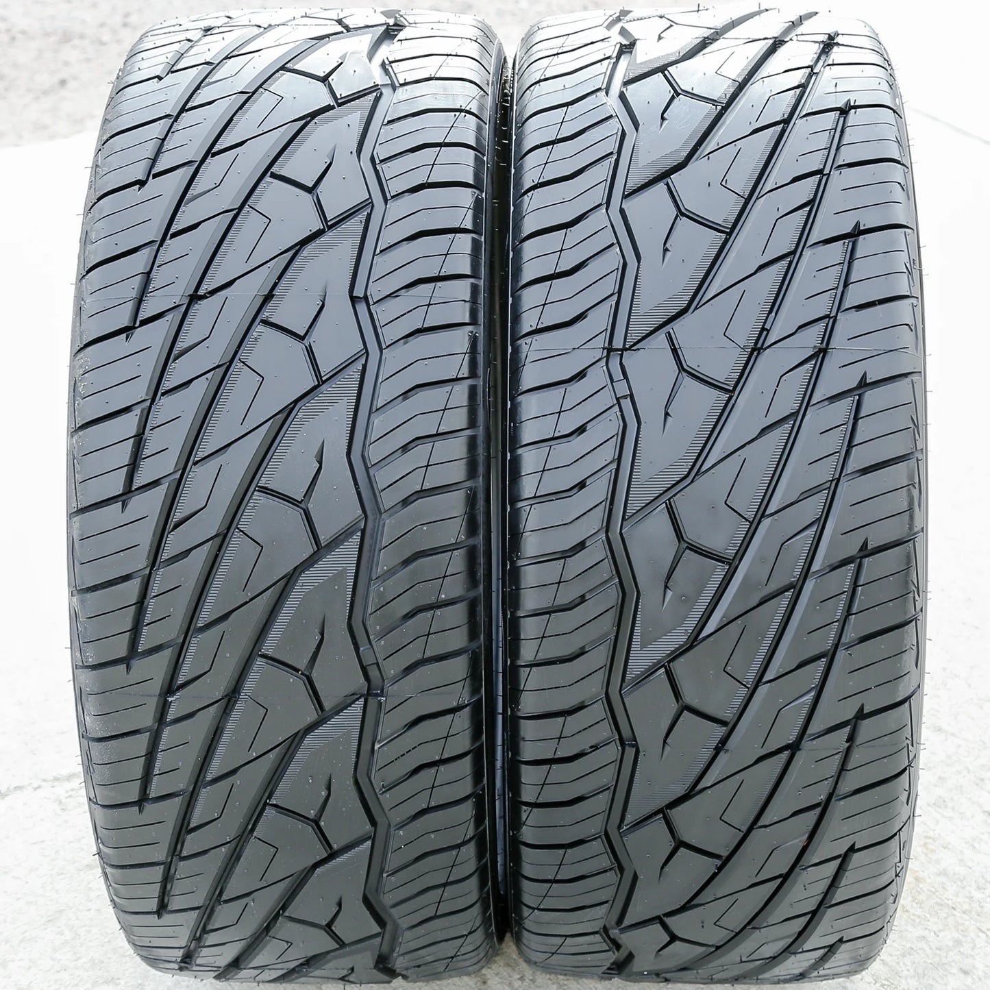 Tire Giovanna A/S 305/35ZR22 305/35R22 110W XL (DC) AS High Performance