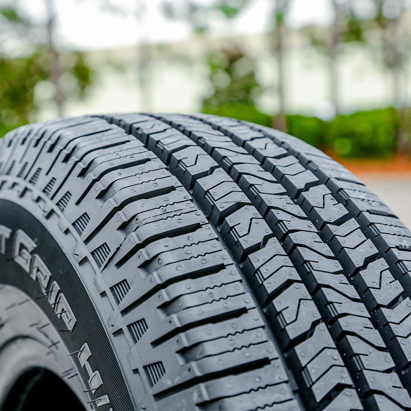 4 Tires Venom Power Covert Grip H/T LT 245/75R16 Load E 10 Ply Light Truck