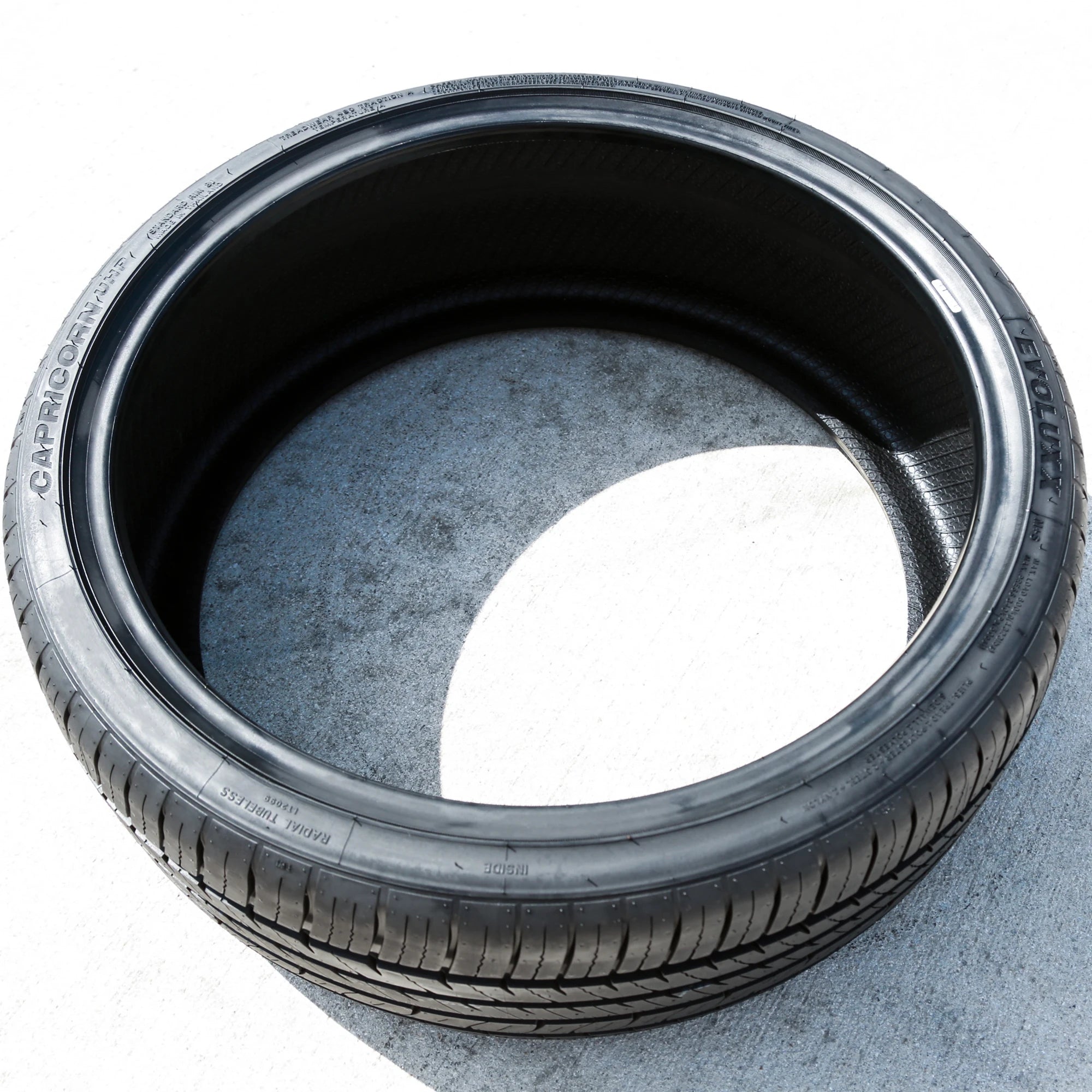 Tire Evoluxx Capricorn UHP 215/40R17 87W XL A/S All Season High Performance