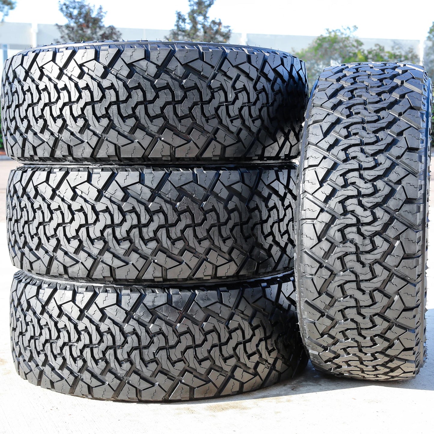 4 Venom Power Terra Hunter X/T LT 33x12.50R22 Load F 12 Ply Extreme Terrain