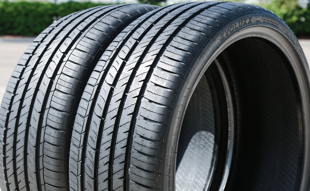 2 Tires Evoluxx Capricorn UHP 215/35R18 84W XL A/S All Season Performance