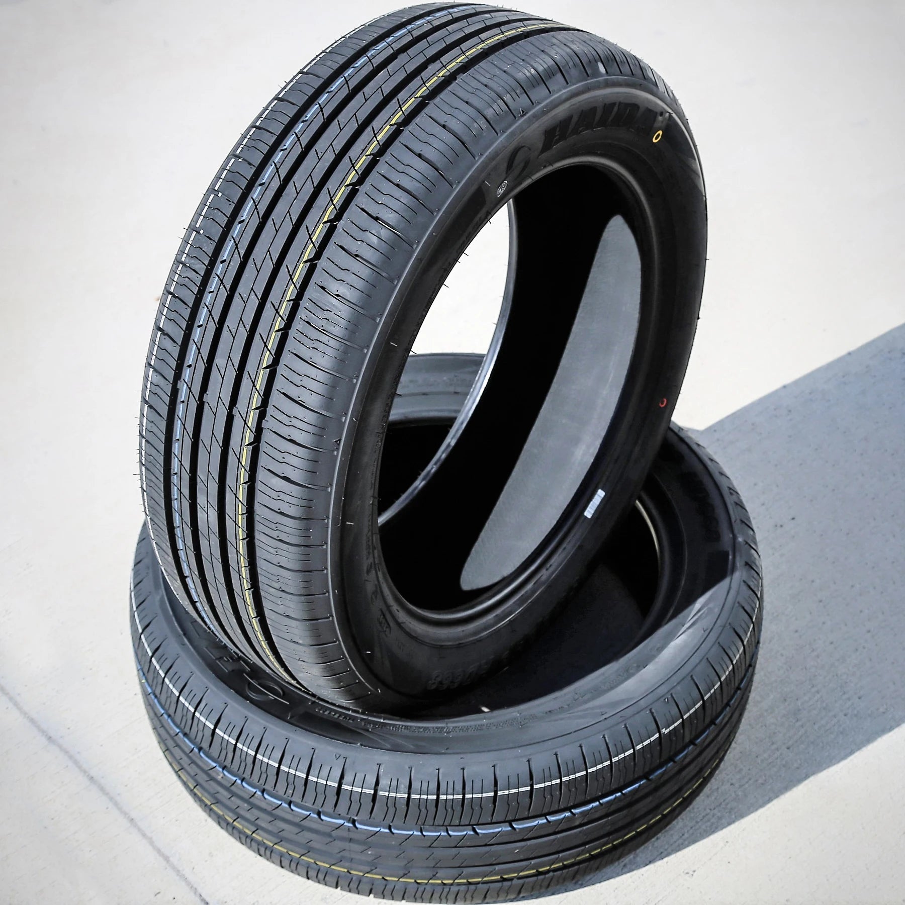 2 Tires Haida SCEPHP HD668 205/55R17 91H A/S Performance