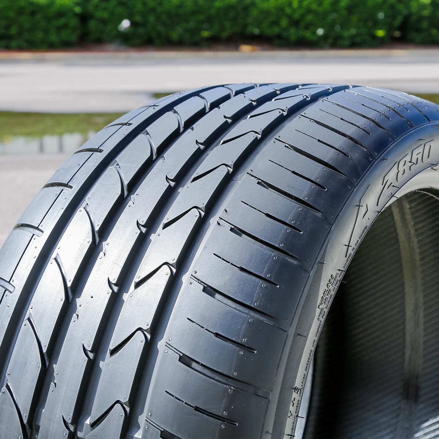 2 Tires Atturo AZ850 315/35R20 ZR 110Y XL High Performance