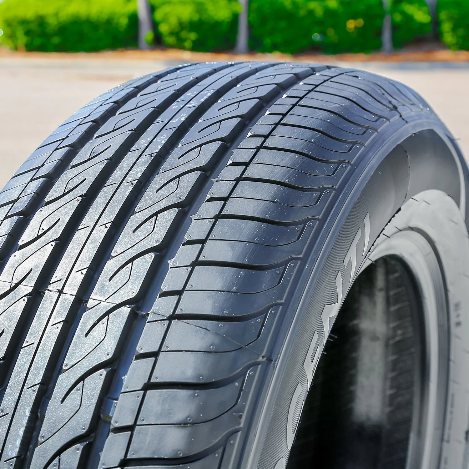 Tire Dcenti DC33 235/65R16 103H AS A/S All Season