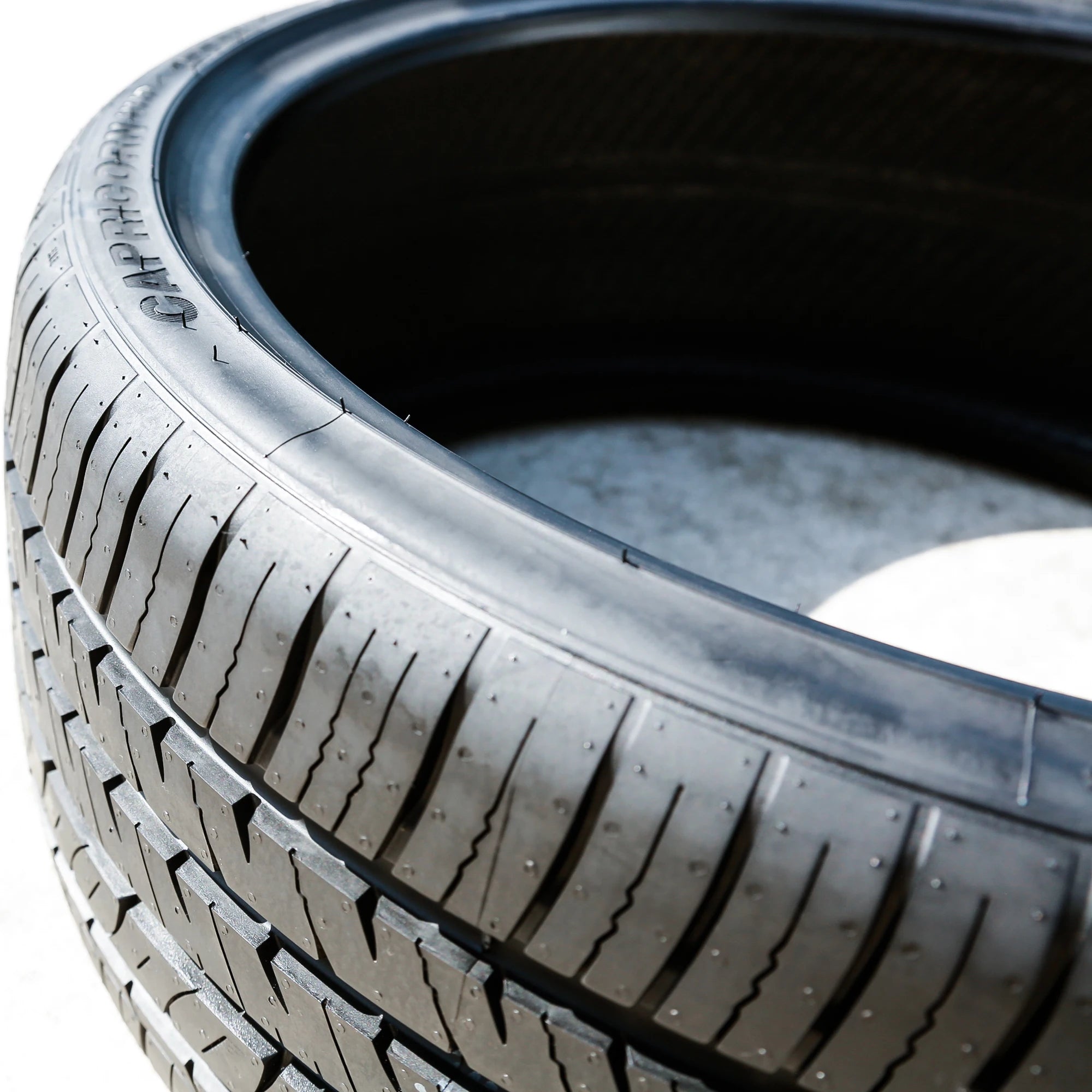 4 Tires Evoluxx Capricorn UHP 215/35R18 84W XL A/S All Season Performance