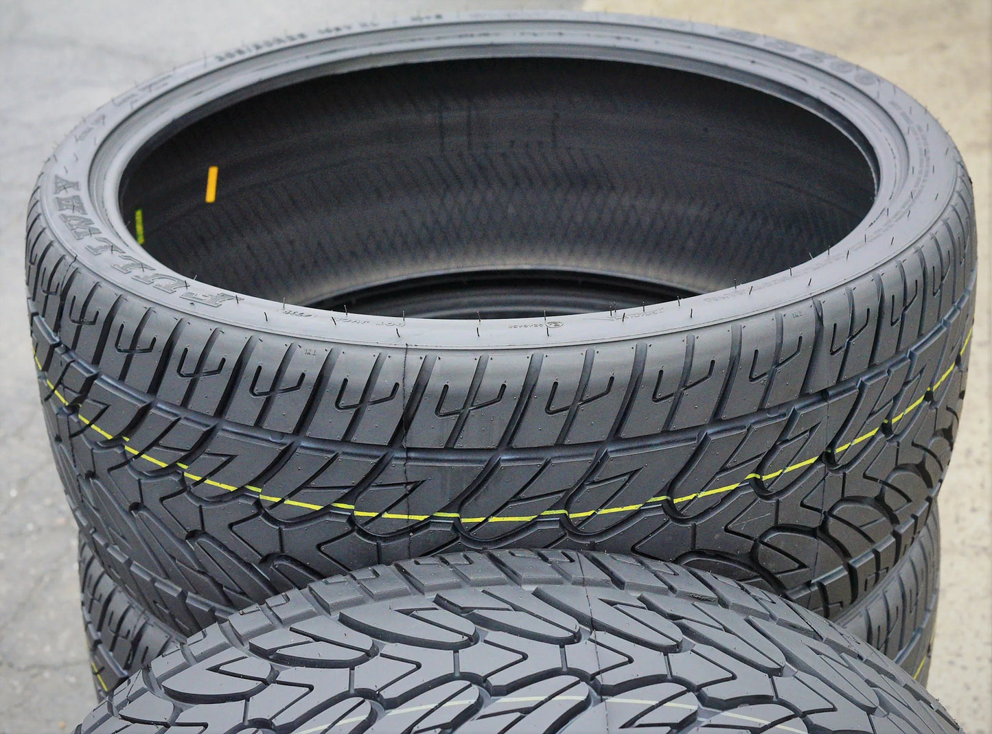 2 Tires Fullway HS266 295/35R24 110V XL A/S Performance