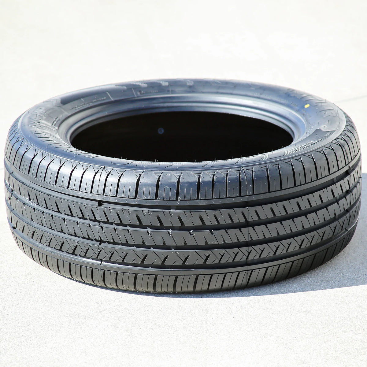 4 Atlas Tire Paraller 4x4 HP 235/55R18 104V XL All Season 55k Mi Warranty 480AA
