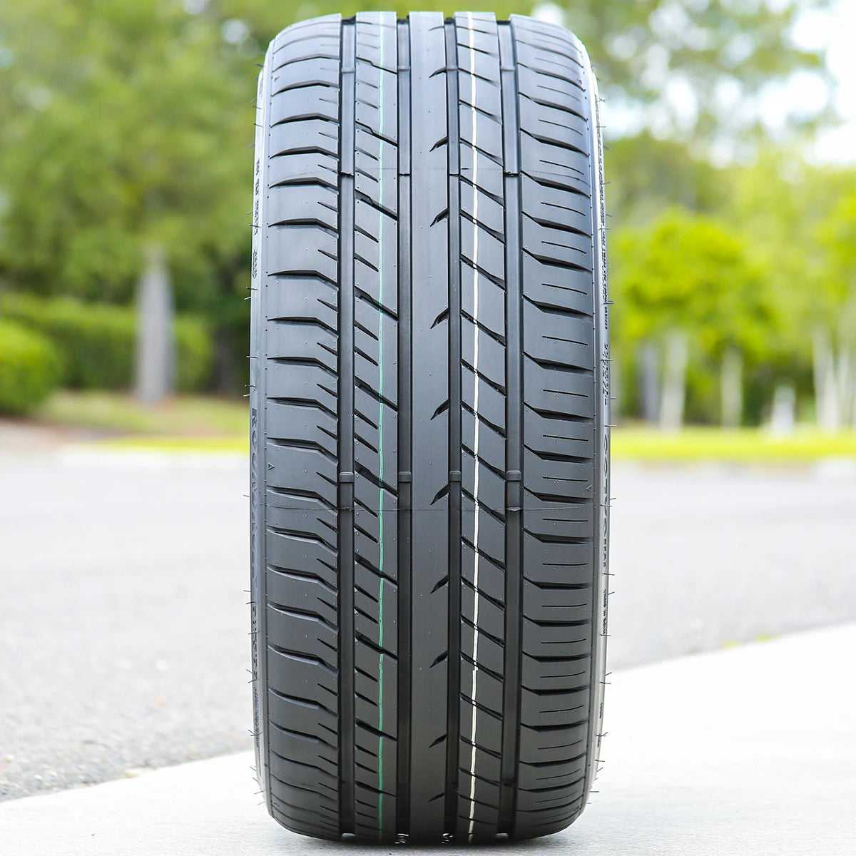 2 Roundrule Migaloo 325/30R21 ZR 104W All Weather High Performance Tires