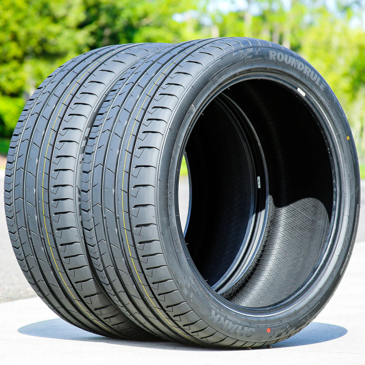 Roundrule Shark 285/40R23 ZR 111W XL All Weather High Performance Tire