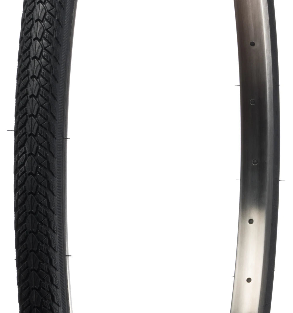 26X1⅜ 37-590 CST C3016 CITY BICYCLE TIRE BIKE TYRE  ALL SEASON