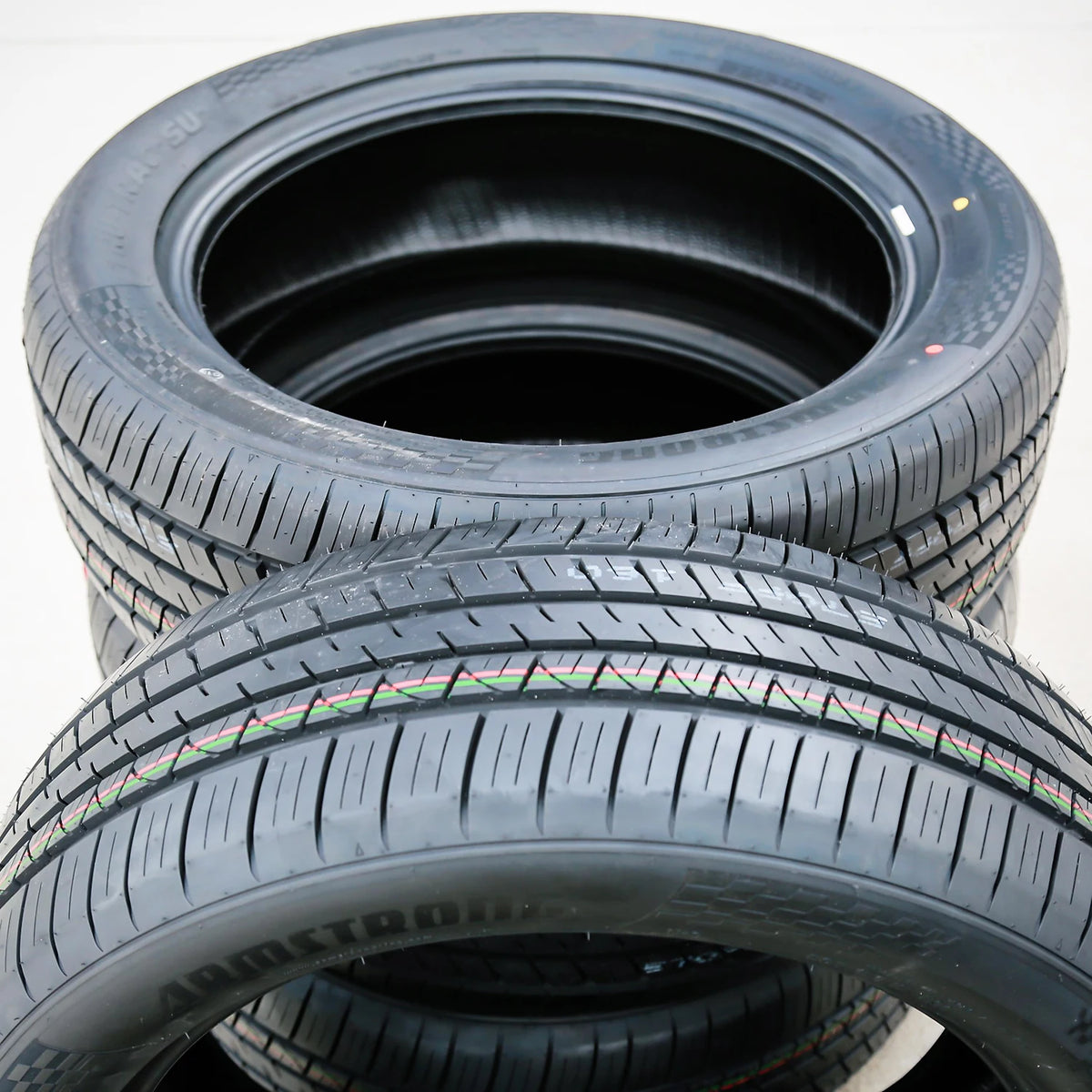 Armstrong Tru-Trac SU 265/40R20 104Y XL All Season Tire 65k Mi Warranty 440AA