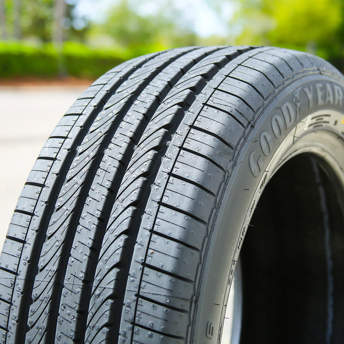 2 Tires Goodyear Assurance Triplemax 205/55R16 91V A/S All Season