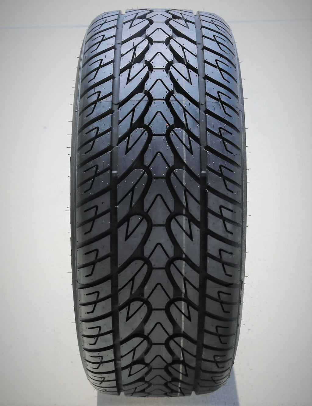 Fullway HS266 275/45R20 110H XL A/S Performance Tire