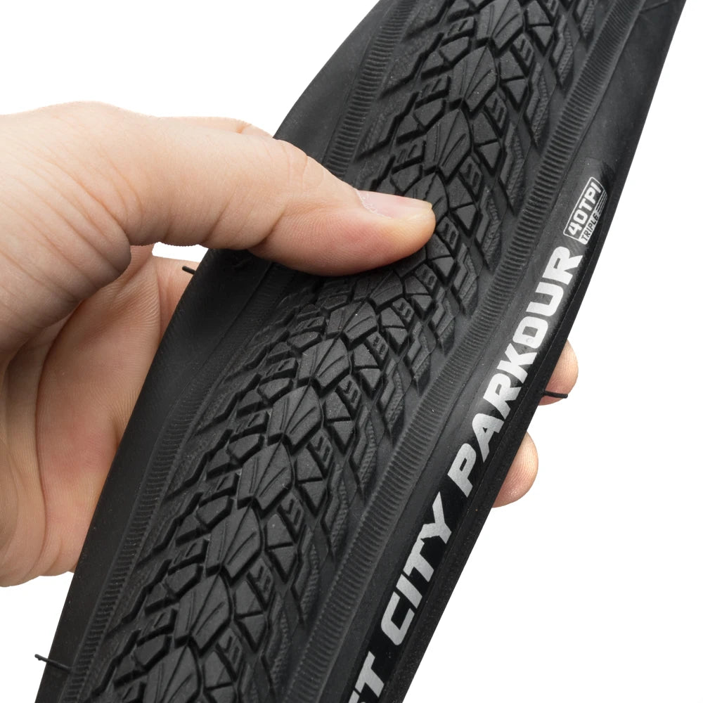 26X1⅜ 37-590 CST C3016 CITY BICYCLE TIRE BIKE TYRE  ALL SEASON