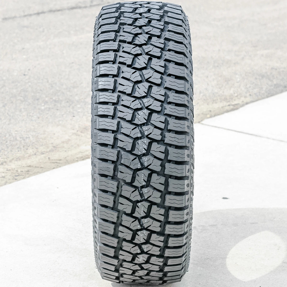 2 Dcenti DC88 AT 35X12.50R18 123R E 10 Ply A/T Tires 40k Mi Warranty 500AA