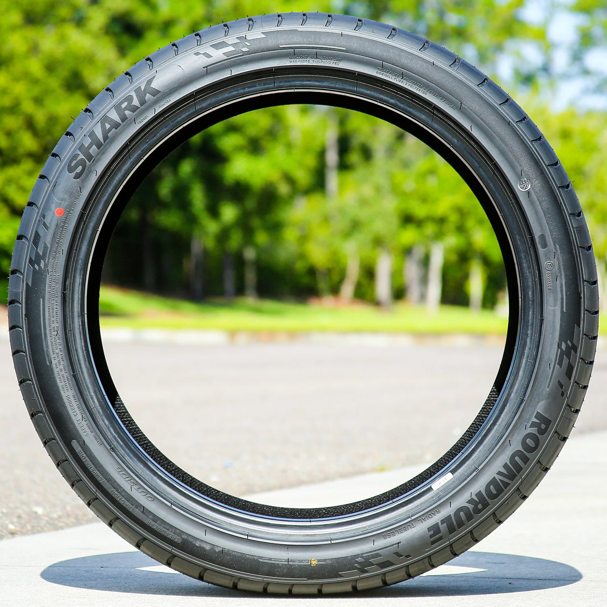 Roundrule Shark 285/40R23 ZR 111W XL All Weather High Performance Tire