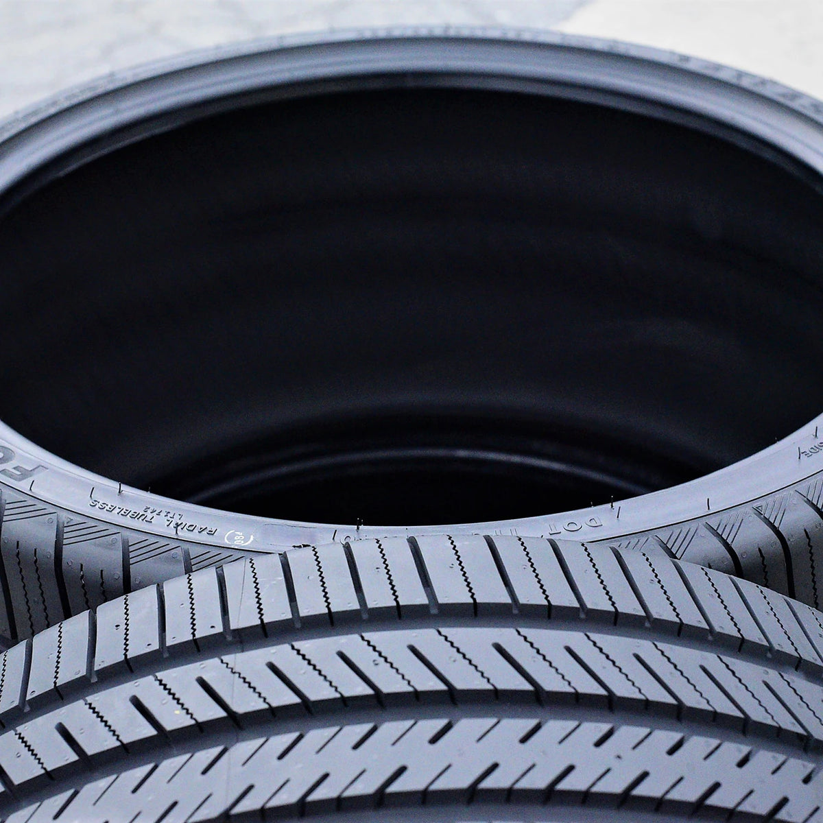 2 Atlas Tire Force UHP 295/25R22 97W XL All Season 50k Mi Warranty UTQG 520AAA